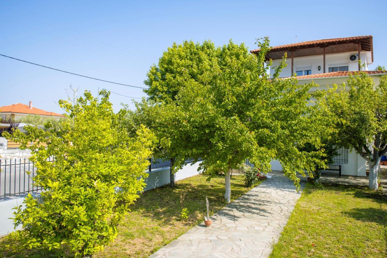 Ellie'S House Villa Nea Plagia Exterior foto